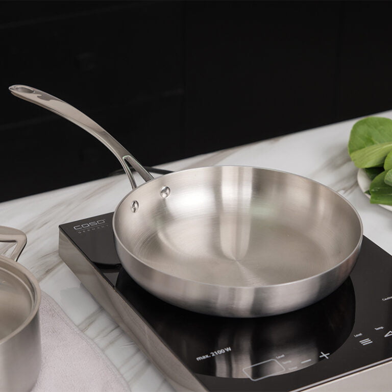 What are the advantages of Tri-Ply composite steel frying pan ？