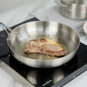 What are the advantages of Tri-Ply composite steel frying pan ？插图